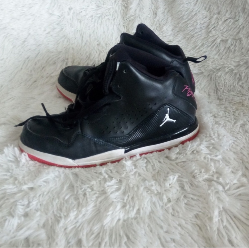 Kids Jordans size 3
